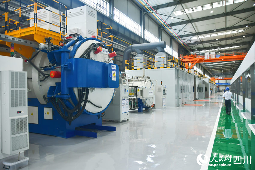 �����׸�ȼ���ǻ�������ظ���͸ƽҶƬ��Ϳ���ֻ������������� ��������